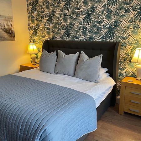 Roker Cottage, Luxury Seaside Apartment, Private Parking, Sky Tv Sunderland  Exterior foto