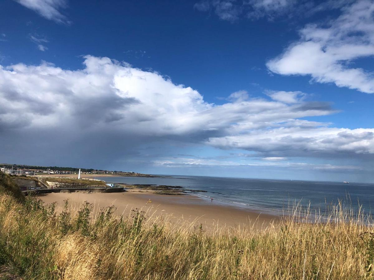 Roker Cottage, Luxury Seaside Apartment, Private Parking, Sky Tv Sunderland  Exterior foto
